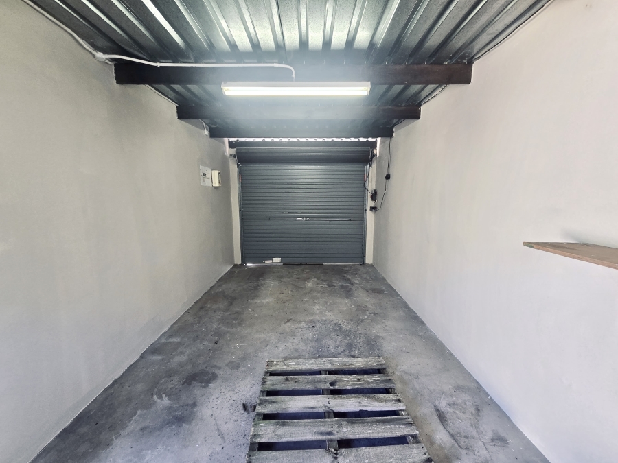 2 Bedroom Property for Sale in Denneoord Western Cape